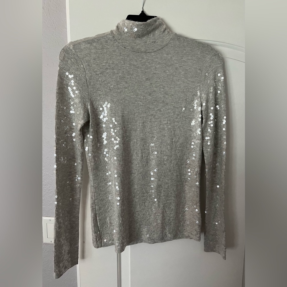 NWT. Silver long sleeve sequin shirt.